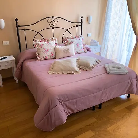 Bed & Breakfast In Piazzetta 3*