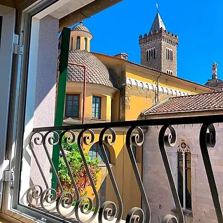 In Piazzetta 萨尔扎纳