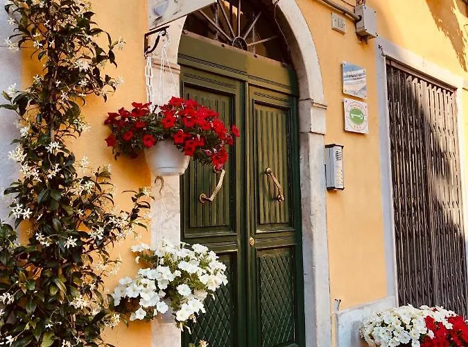 In Piazzetta 3* Sarzana