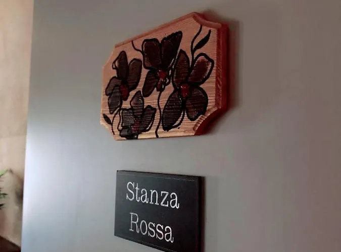 In Piazzetta Panzió Sarzana