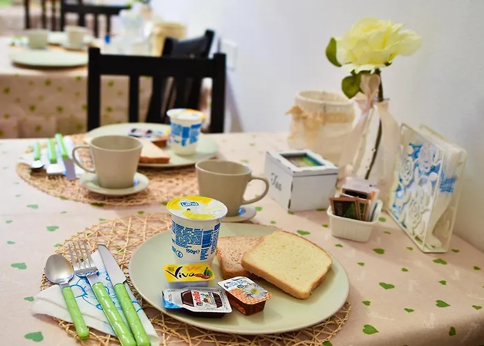 In Piazzetta Panzió Sarzana